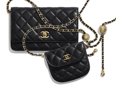 chanel waist wallet.